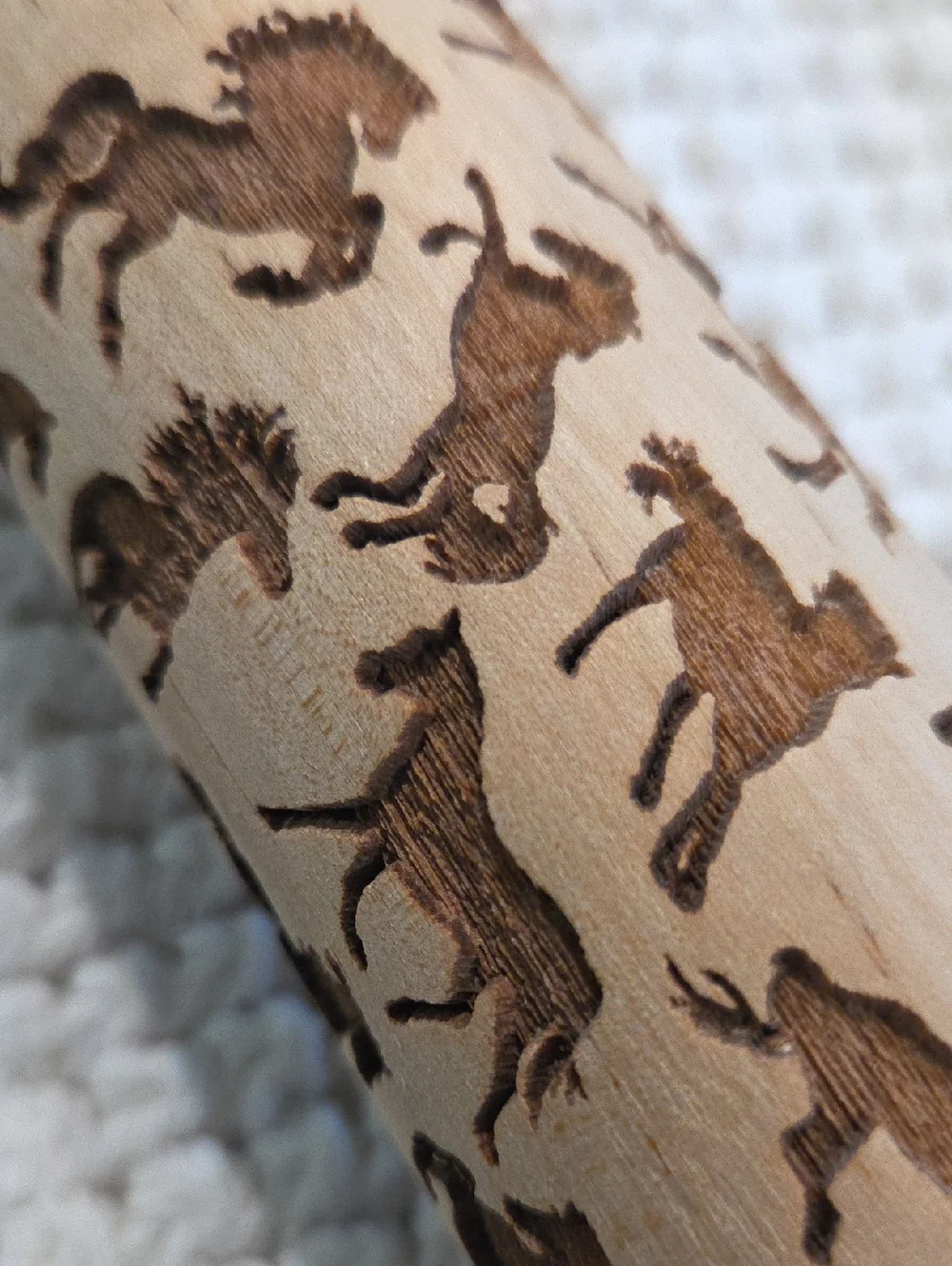 Horse‎ Animal Lover Gift Wooden Embossed Cookie Pie Crust Roling Pin